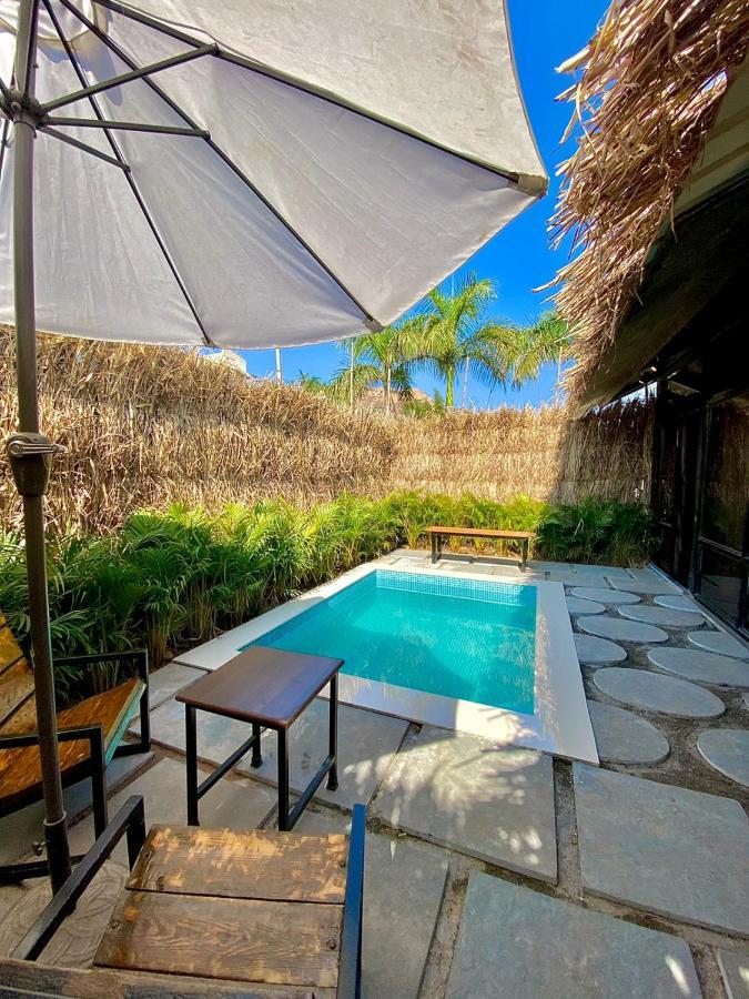 Glass House With Pvt Pool By Miracle Resort & Villa 罗纳瓦拉 外观 照片