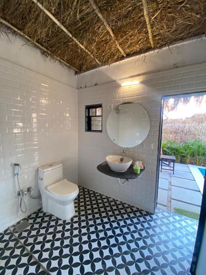 Glass House With Pvt Pool By Miracle Resort & Villa 罗纳瓦拉 外观 照片