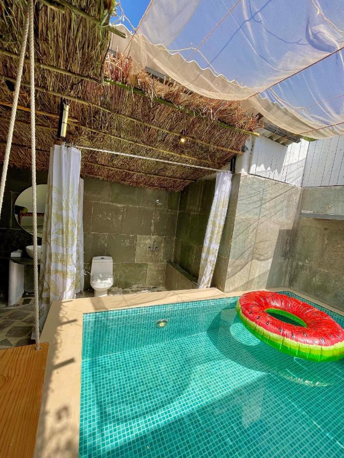Glass House With Pvt Pool By Miracle Resort & Villa 罗纳瓦拉 外观 照片