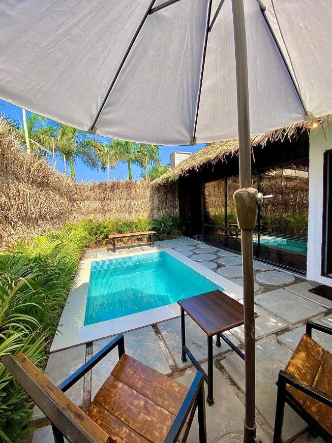 Glass House With Pvt Pool By Miracle Resort & Villa 罗纳瓦拉 外观 照片