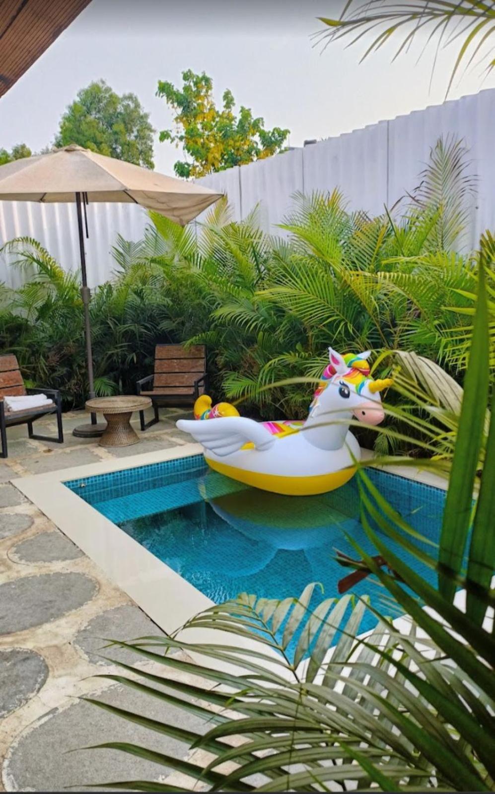 Glass House With Pvt Pool By Miracle Resort & Villa 罗纳瓦拉 外观 照片